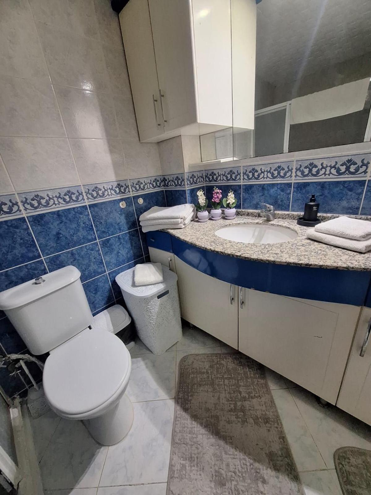 3Ege Ueniversitesine Ve Hastane Ye Cok Yakin Aile Icin Uygun Bornova Екстериор снимка