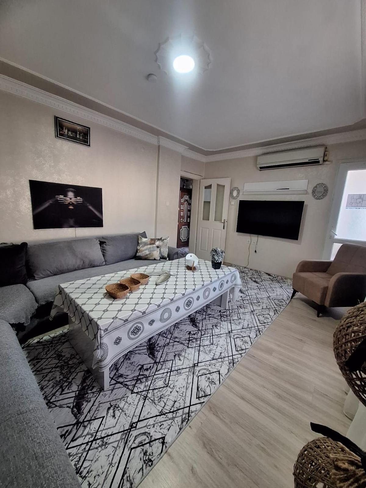 3Ege Ueniversitesine Ve Hastane Ye Cok Yakin Aile Icin Uygun Bornova Екстериор снимка